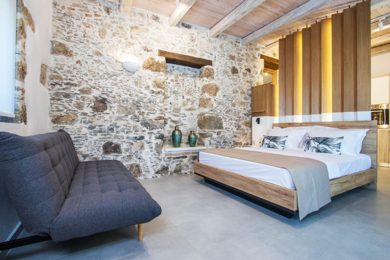 Stairs Homes & Suites Kamaria  Eksteriør bilde